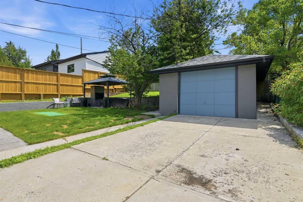 2119 22 Avenue Sw, Calgary, AB