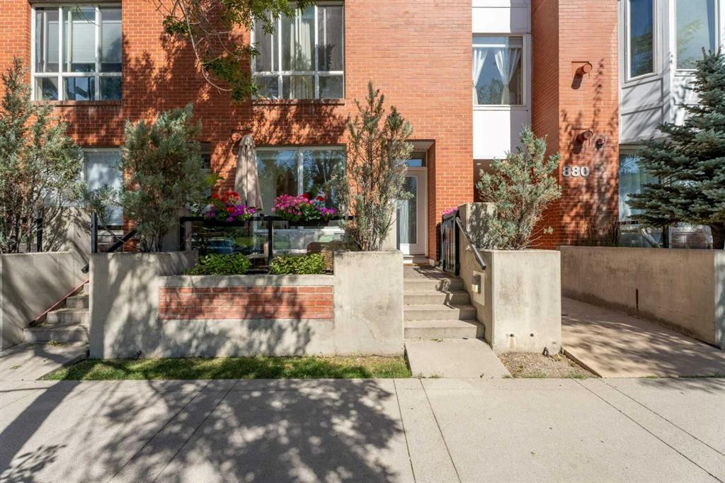 113-830 Centre Avenue Ne, Calgary, AB
