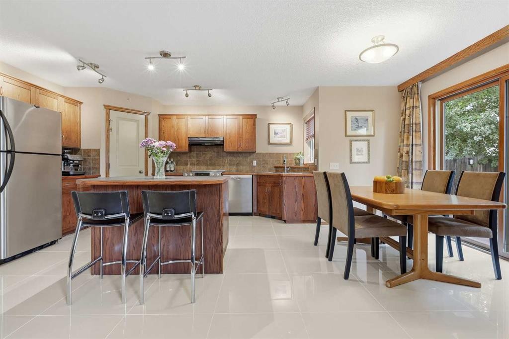 198 Cranwell Close Se, Calgary, AB