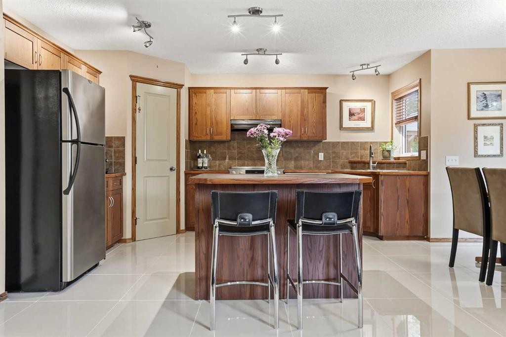 198 Cranwell Close Se, Calgary, AB