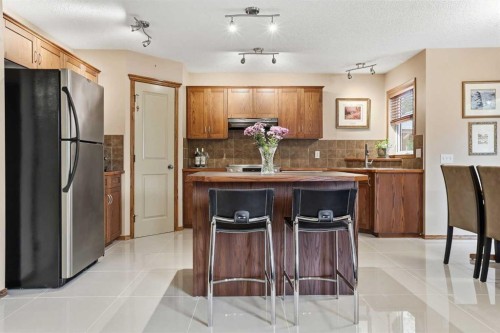 198 Cranwell Close Se, Calgary, AB 