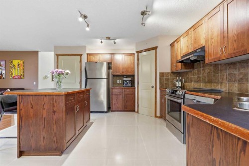 198 Cranwell Close Se, Calgary, AB 