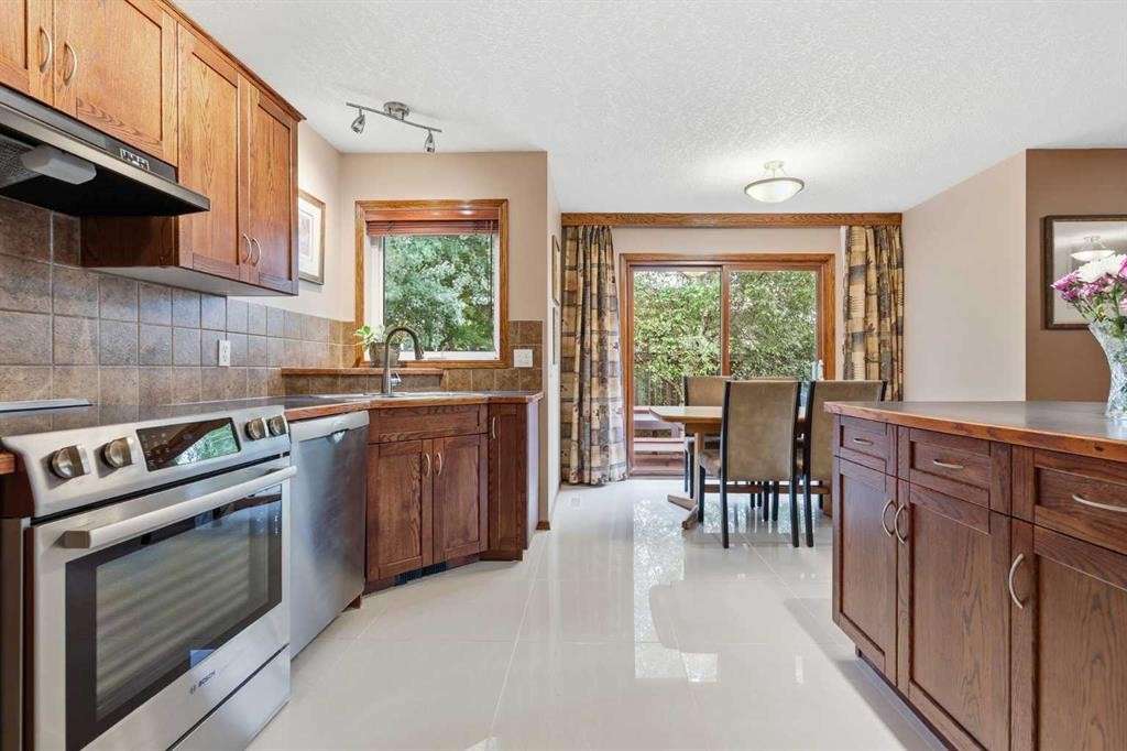 198 Cranwell Close Se, Calgary, AB