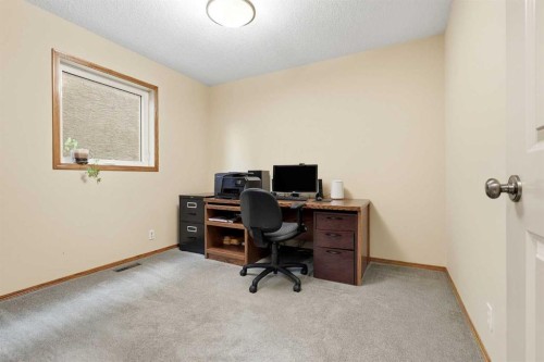 198 Cranwell Close Se, Calgary, AB 