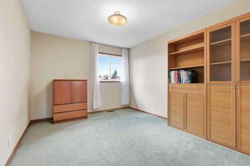 198 Cranwell Close Se, Calgary, AB 