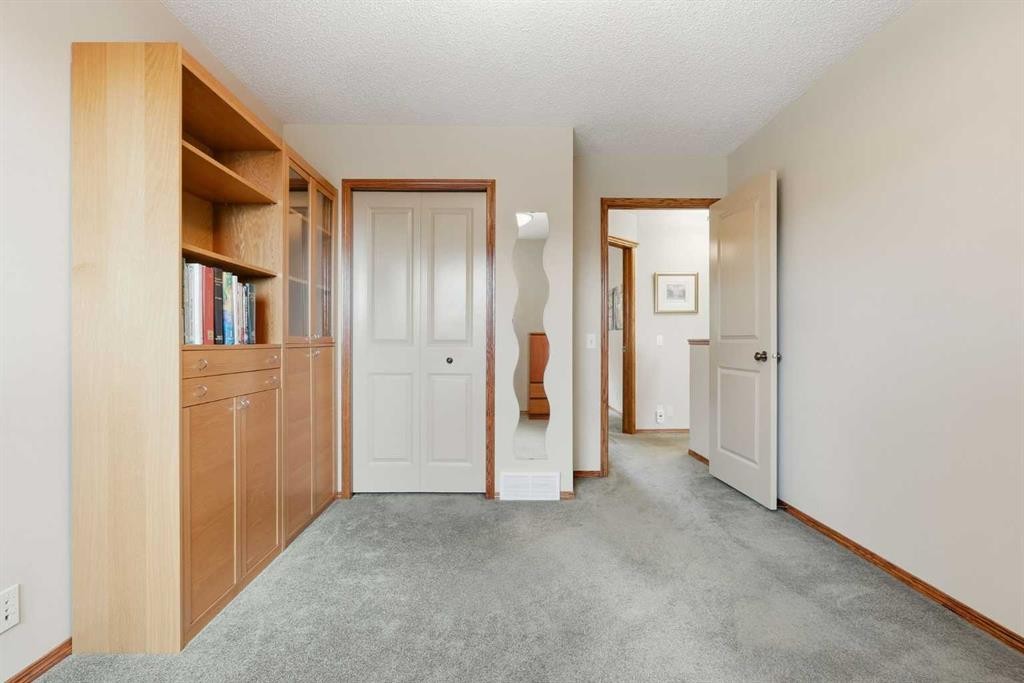 198 Cranwell Close Se, Calgary, AB
