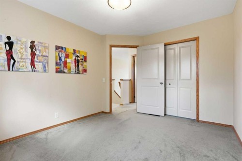 198 Cranwell Close Se, Calgary, AB 