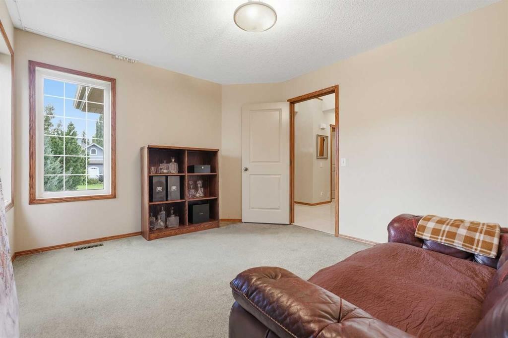 198 Cranwell Close Se, Calgary, AB