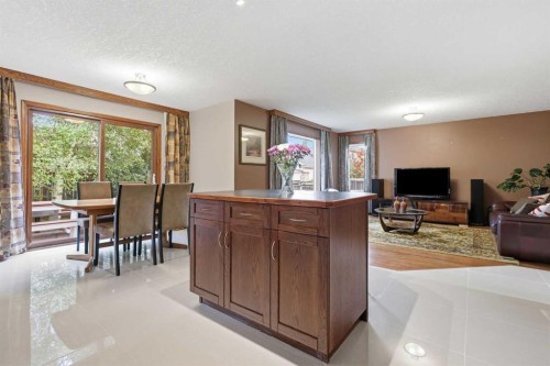 198 Cranwell Close Se, Calgary, AB 