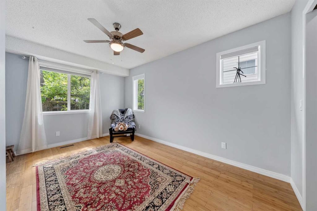 73 Hidden Valley Villas Nw, Calgary, AB