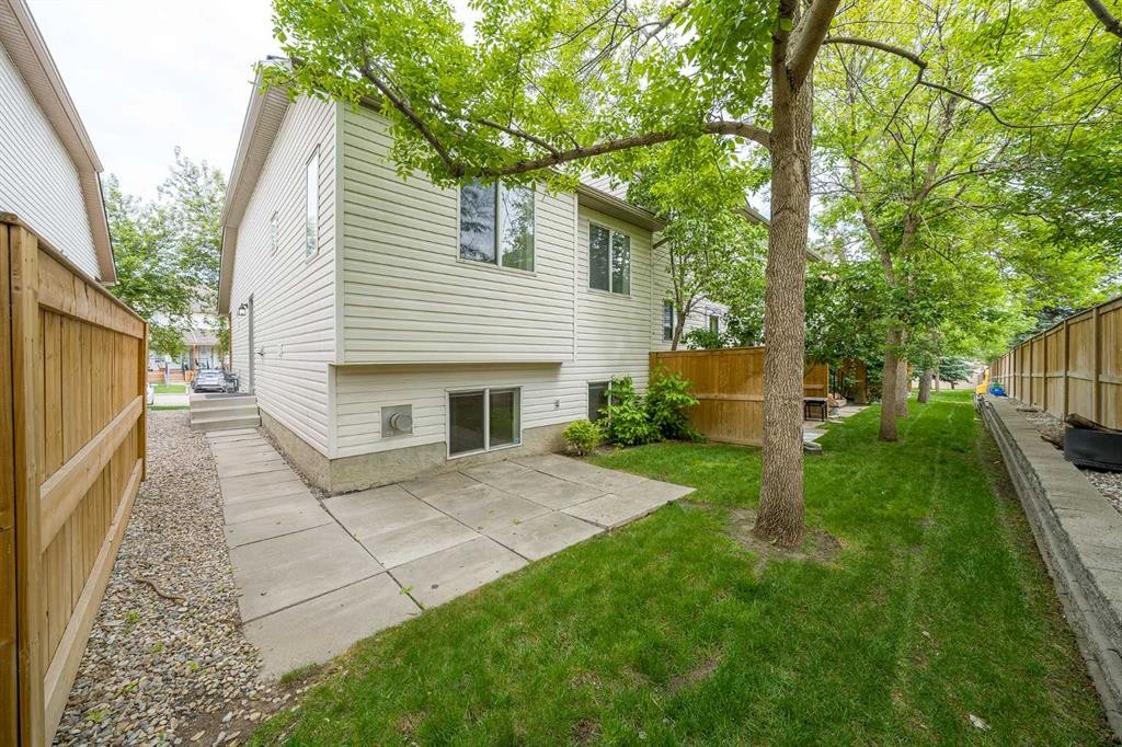 73 Hidden Valley Villas Nw, Calgary, AB