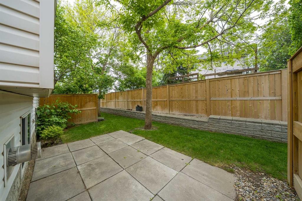 73 Hidden Valley Villas Nw, Calgary, AB