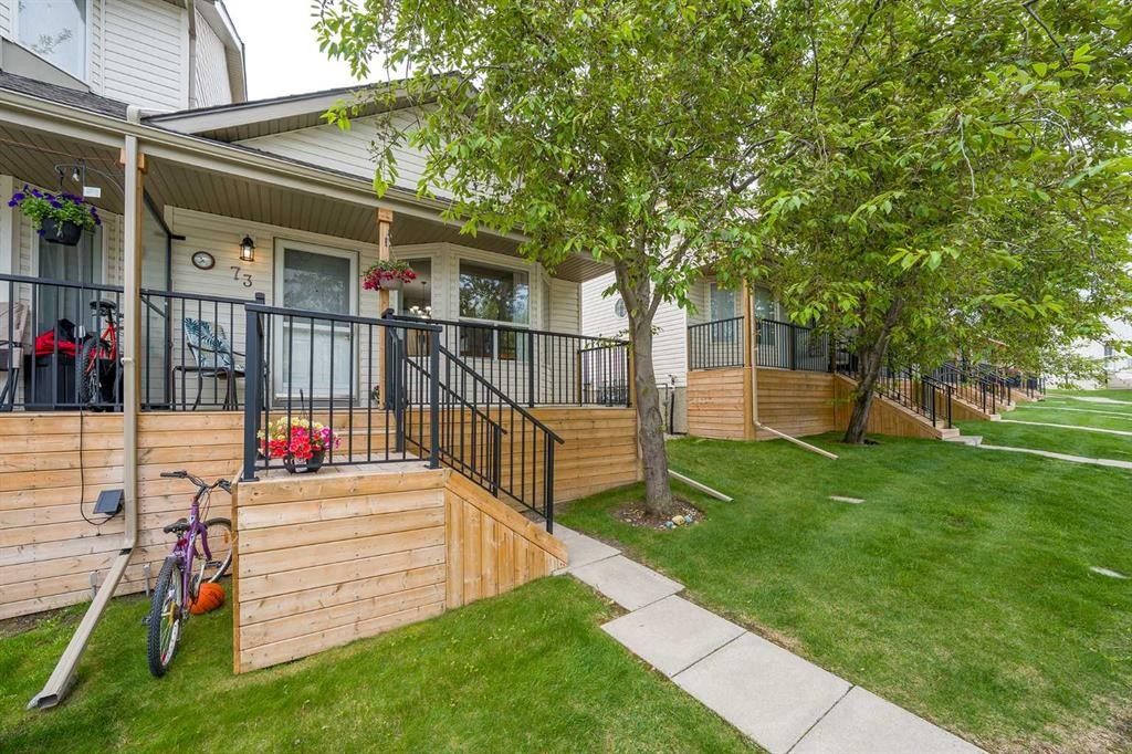 73 Hidden Valley Villas Nw, Calgary, AB