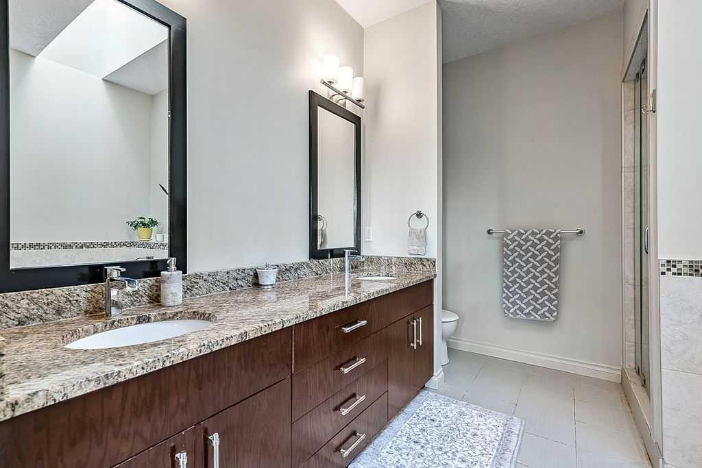 1134 17 Avenue Nw, Calgary, AB