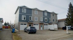 #3-106 4 Street NWSundre, AB T0M 1X0