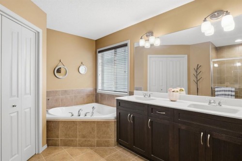 117 Brightonwoods Crescent Se, Calgary, AB 
