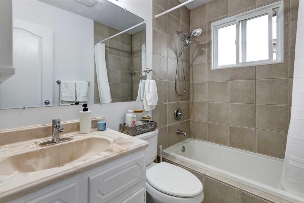 6720 29 Avenue Ne, Calgary, AB