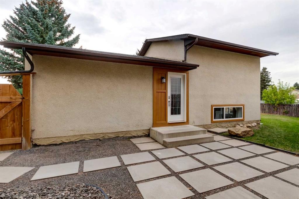 6720 29 Avenue Ne, Calgary, AB