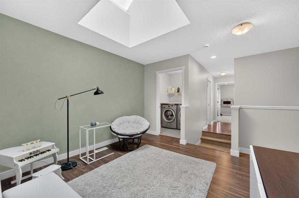 479 Nolan Hill Drive Nw, Calgary, AB