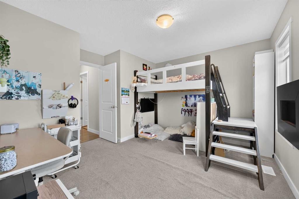 479 Nolan Hill Drive Nw, Calgary, AB