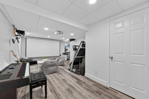 479 Nolan Hill Drive Nw, Calgary, AB 