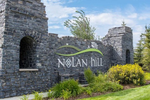 479 Nolan Hill Drive Nw, Calgary, AB 