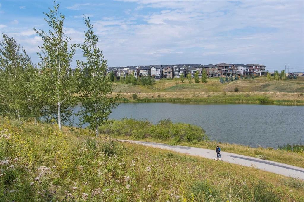 479 Nolan Hill Drive Nw, Calgary, AB