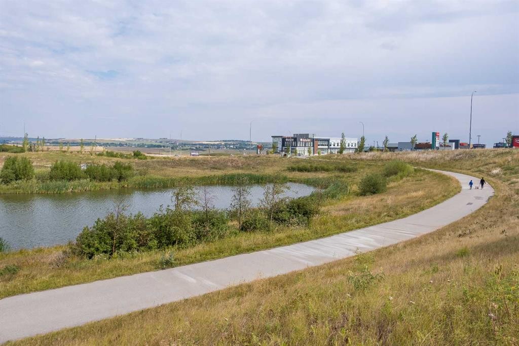 479 Nolan Hill Drive Nw, Calgary, AB