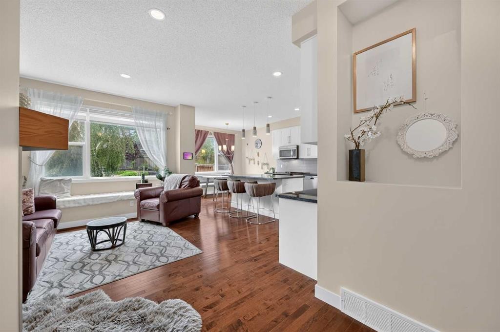 479 Nolan Hill Drive Nw, Calgary, AB