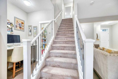 24 Evansborough Road Nw, Calgary, AB 