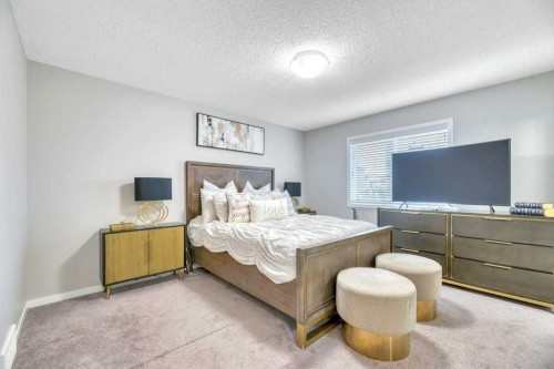 24 Evansborough Road Nw, Calgary, AB 