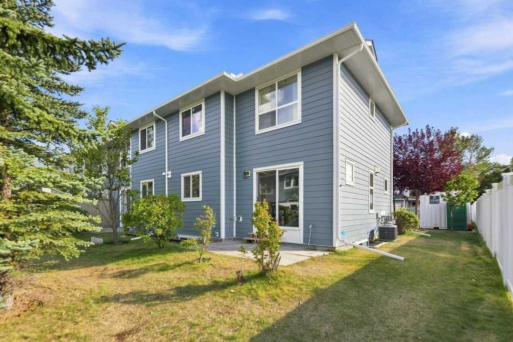 126 Harvest Gold Place Ne, Calgary, AB