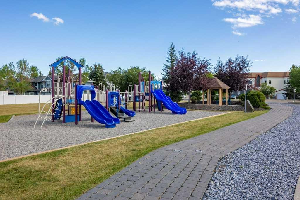 126 Harvest Gold Place Ne, Calgary, AB