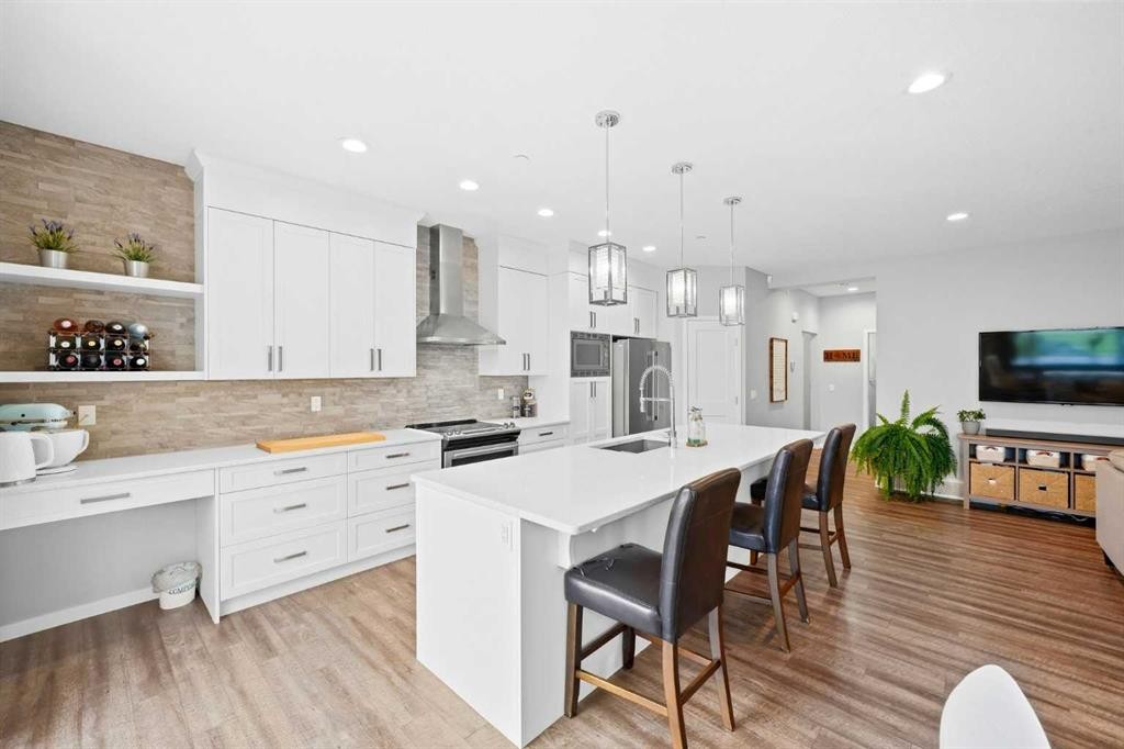43 Howse Manor Ne, Calgary, AB