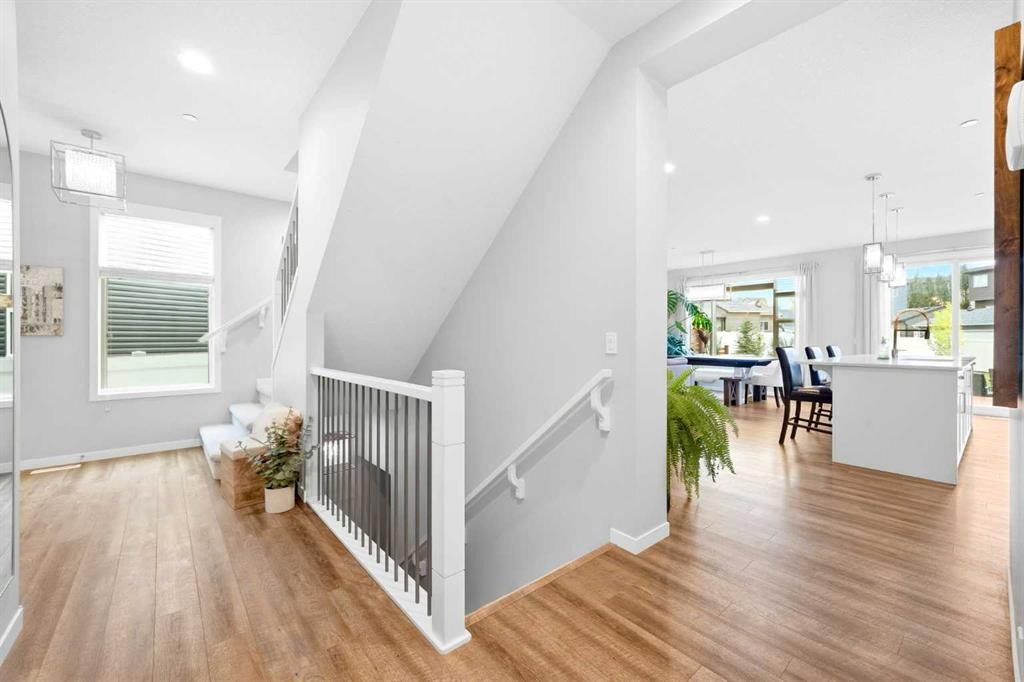 43 Howse Manor Ne, Calgary, AB