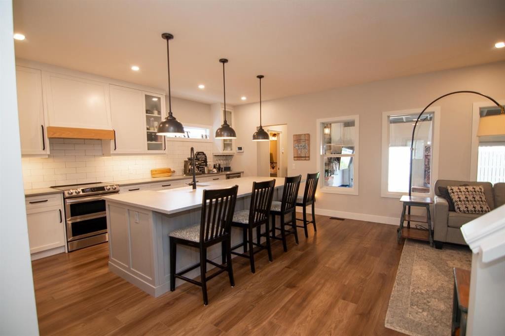 129 Prestwick Estate Way Se, Calgary, AB