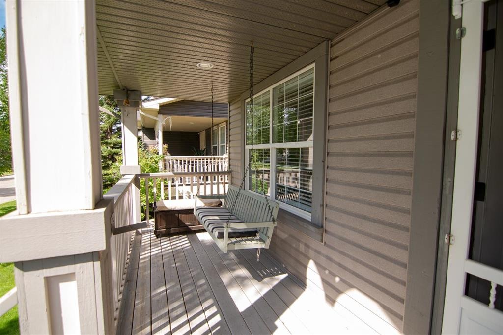 129 Prestwick Estate Way Se, Calgary, AB