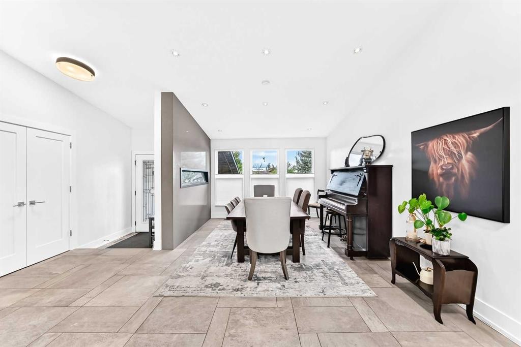 343 Berkshire Place Nw, Calgary, AB