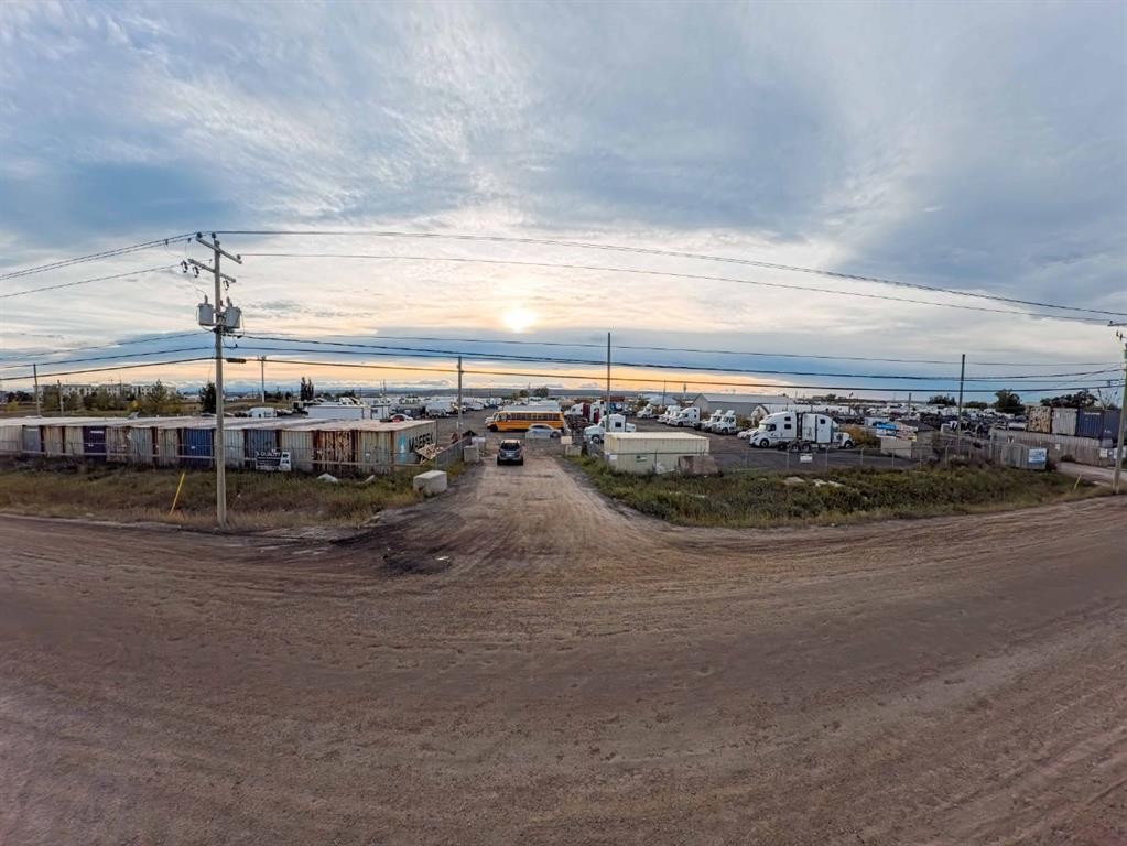 6915 40 Street Ne, Calgary, AB