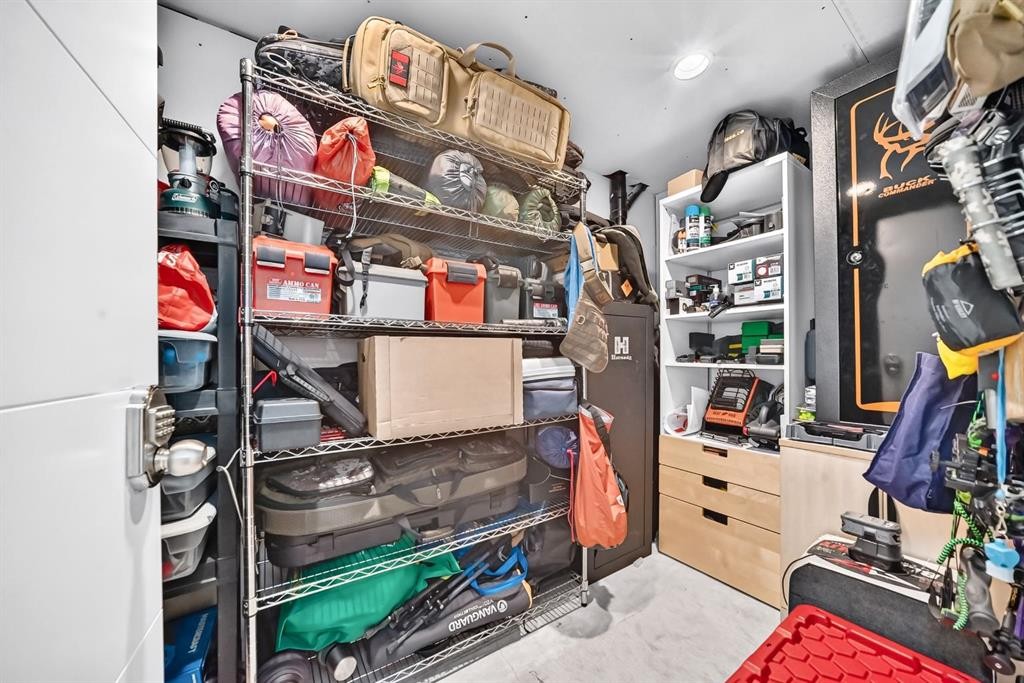 4817 20 Avenue Nw, Calgary, AB