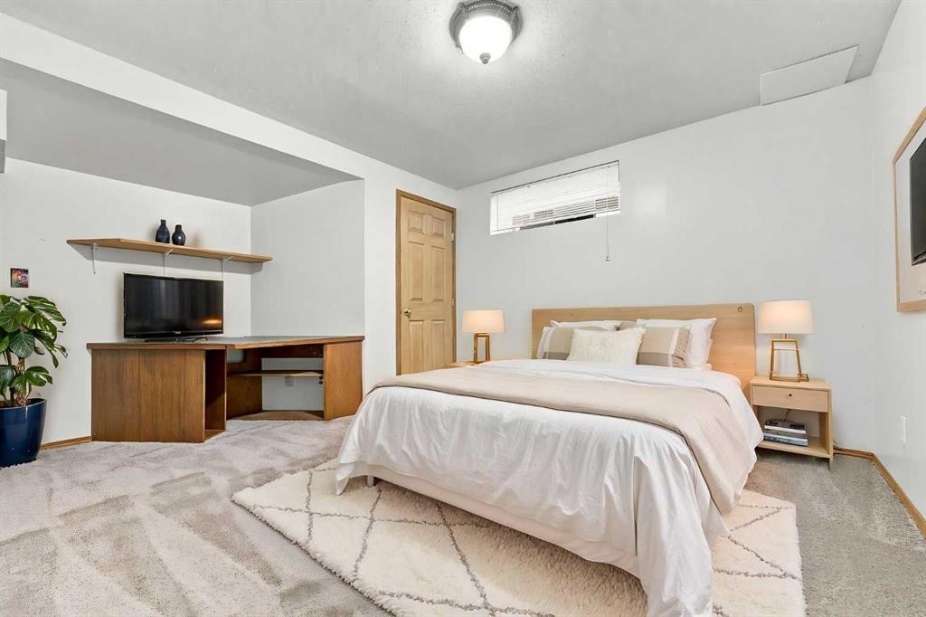 760 Riverbend Drive Se, Calgary, AB