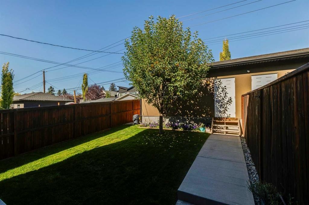 1128 17 Avenue Nw, Calgary, AB