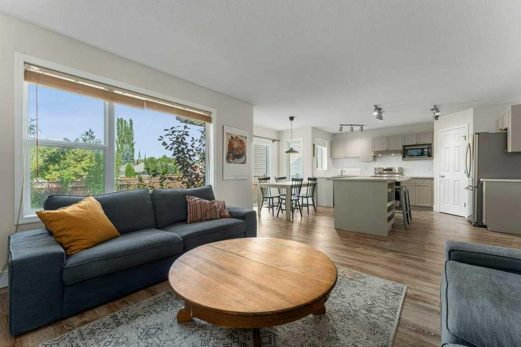393 Inverness Park Se, Calgary, AB