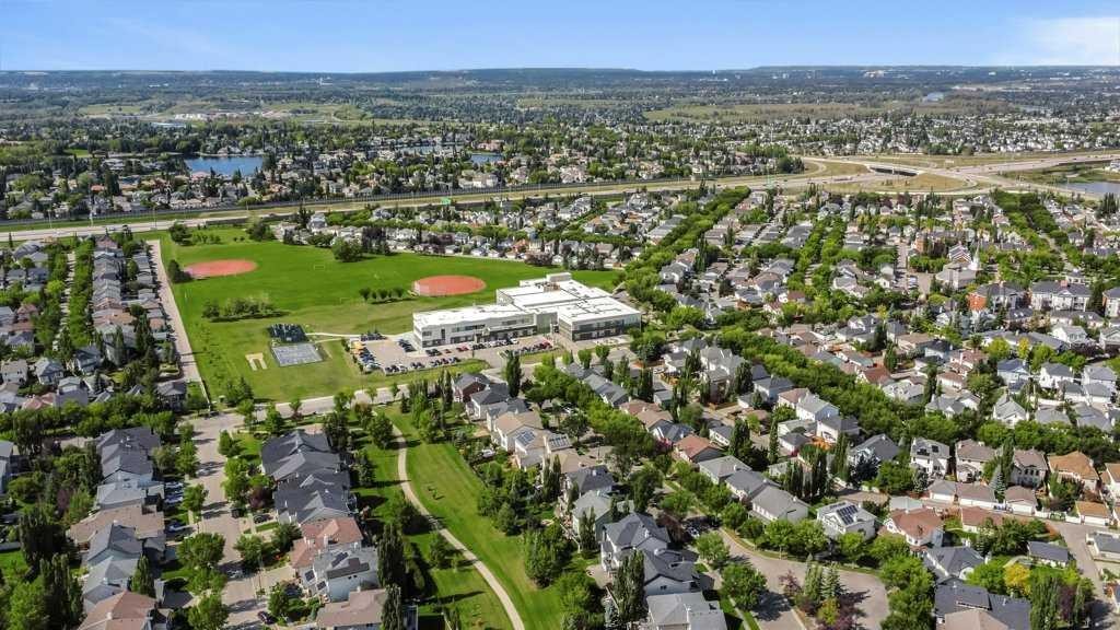 393 Inverness Park Se, Calgary, AB