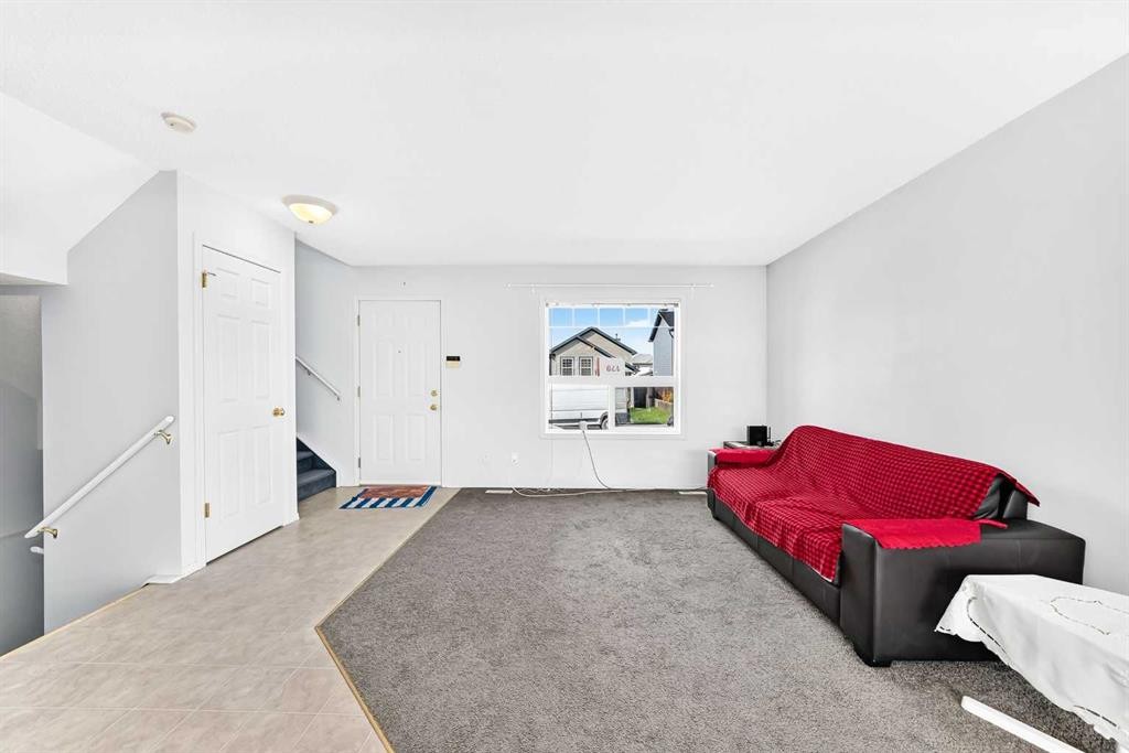 179 Saddlemead Green Ne, Calgary, AB