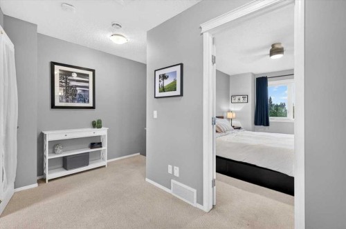 164 Copperfield Manor Se, Calgary, AB 
