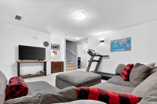 164 Copperfield Manor Se, Calgary, AB 
