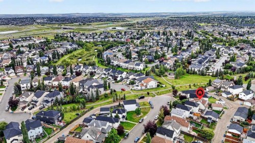 164 Copperfield Manor Se, Calgary, AB 