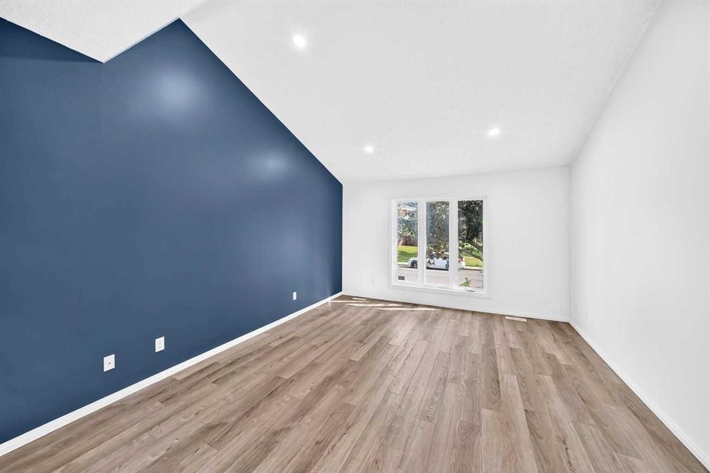4351 58 Street Ne, Calgary, AB
