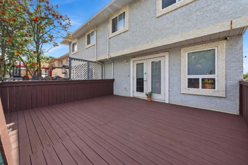 28 Martinglen Way Ne, Calgary, AB 